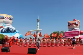 同江：“顶流网红”滨滨妮妮来啦！图片