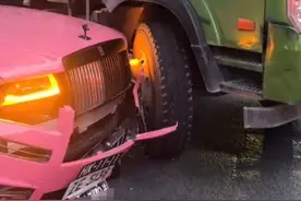 “真不是剧本！”货车撞劳斯莱斯被免赔湘籍父子再发声：能放大流量是人家的本事图片