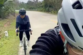 闯出精彩丨骑行路上的父子成长记 挑战赛见证两代骑手的蜕变与传承图片