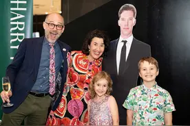 当妈妈开始追星：“我多么希望我能忘掉午餐，忘掉洗衣机”图片