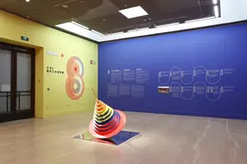 “艺术8——青年艺术家联展”开幕，展出34位中法艺术家作品图片