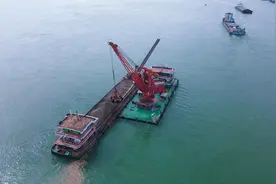 打通长江“中梗阻”，5000吨级船舶将畅行武汉至宜昌图片