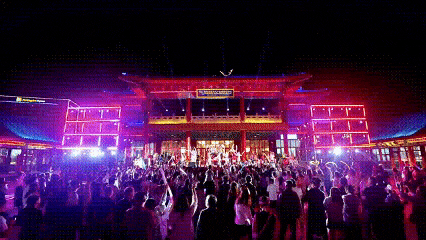 十月一，邀你入戏｜在康熙大典的夜晚，见证一代王朝的史诗