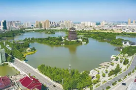 天门：聚焦支点建设 加快跨越赶超图片