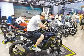 2022年末西安摩托车保有量49.7万辆 方便出行受青睐图片