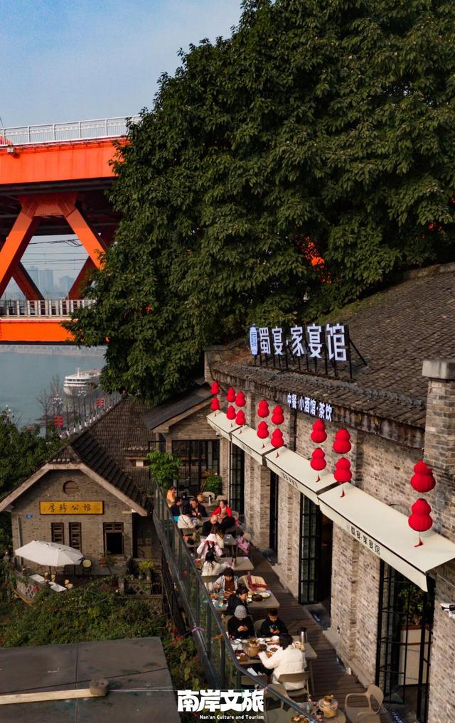 重庆Citywalk天花板——跟小暖南漫游龙门浩老街的宝藏小江湖