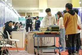 北邮迎68周年校庆，展示研究生科创成果、启动校史资料物品征集图片