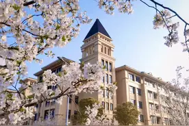 闵行这所学校招聘教师！应届、在职均可报名，待遇佳图片