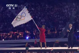 洛杉矶市长接过奥林匹克运动会会旗，奥运会洛杉矶时间开启图片