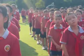 开学季丨开学第一课，校长和同学共话成长图片