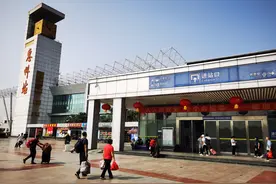 惠州火车站国庆增开8趟列车图片