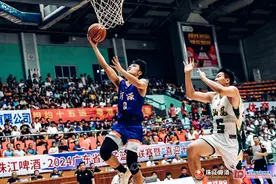 全主力阵容出战，河源队客场大胜汕尾队图片