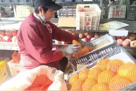 冷库锁鲜，烟台苹果卖四季图片