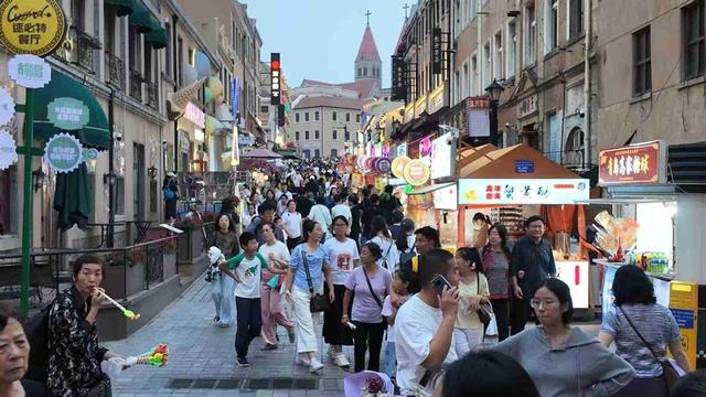 大鲍岛文化休闲街区国庆中秋假期前三天迎客28.79万人次