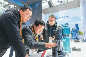 中国外贸发展韧性依然强劲图片