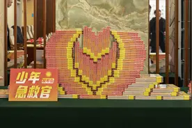 生命教育科学小说《我有一只霸王龙图片