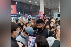 潮评丨“哥哥”一声吼，能终结“代拍”否？图片