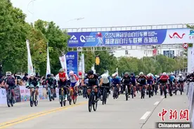 遇见福建：清新冠豸骑游乐图片