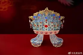 “爆款”国博凤冠冰箱贴可线上预约购买啦！3月4日起，限量限购图片