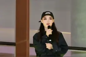 陈丽君已道歉，再网暴“挑错教授”是给偶像招黑 | 新京报评论图片