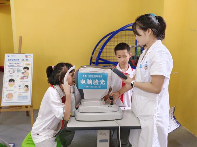 云岩区2025年全国科普月系列活动启动