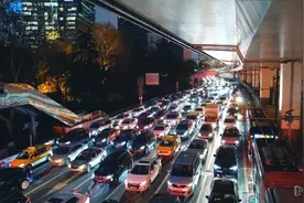 全国城市汽车保有量排名出炉 成都超600万辆排第一图片