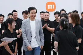 雷军回应小米15涨价：工艺升级，供应链成本上涨图片