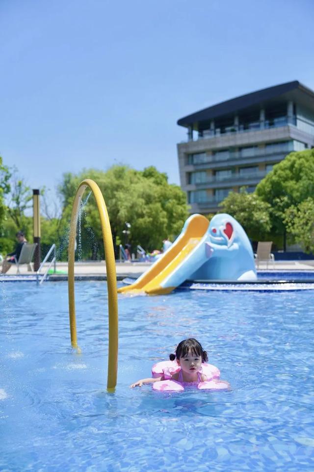 不用出上海就能解锁海滨度假！尽享夏日玩水乐趣→
