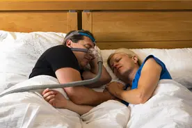 睡眠呼吸暂停：你在睡梦中做的最致命的事图片