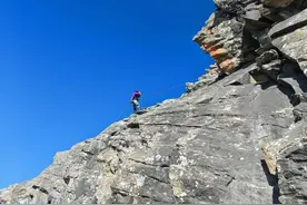 四姑娘山老牌户外公司遭人冒名以“预收登山定金”等名义诈骗，已向警方报案图片