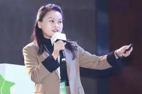 海南巾帼好网民故事｜王娟：凭生活短视频走红 用海南正能量赢得网络大流量图片