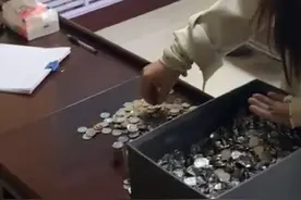 因租房纠纷被判支付拖欠房租1.6万元，女子竟用1角、5角硬币支付执行款被训诫图片