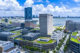 国内新能源车企出海“水土不服”怎么办？临港这项前沿数据产业给出解答图片