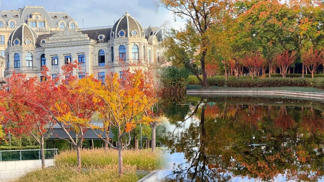 网红纷纷奔赴这！上海这座通往 “欧洲城堡” 的绝美旋梯火了！