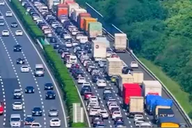 2024"五一"假期国内旅游出游2.95亿人次，游客出游总花费1668.9亿元图片