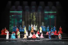 首演圆满收官！网友直呼：没看够！图片