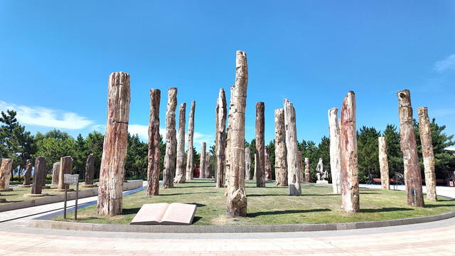 最美“烟然”，这样破圈