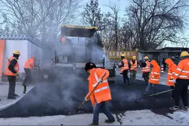 临时渣土路得到提升改善，孩子们的上学路不再坑洼难行图片