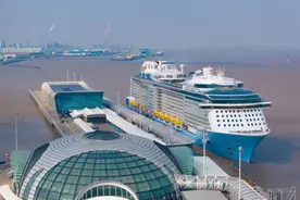 上海吴淞口国际邮轮港迎邮轮旅游新热潮图片