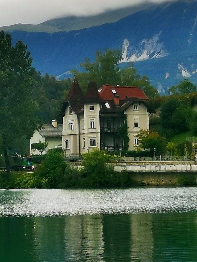 晚潮｜冰湖如梦