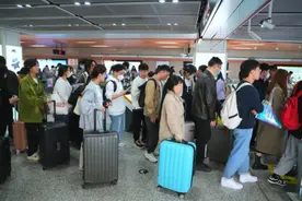 五一假期来啦！郑州地铁出行攻略看这里→图片