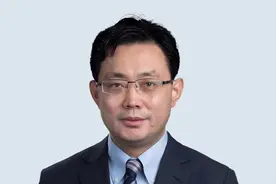 王绪祥履新中国宝武党委副书记图片