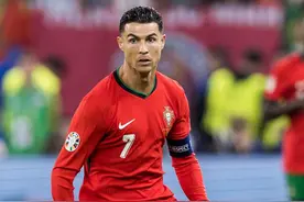 C罗：很可能会在利雅得胜利退役，进军媒体领域能打击假新闻图片