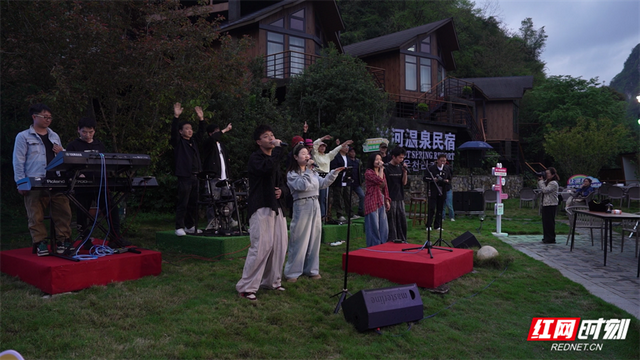 春游茅岩河 开漂正当时 张家界茅岩河2026开漂季暨系列文旅活动启幕