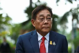 特朗普宣布将对泰国征收36%关税，泰国财长：将战斗到底图片
