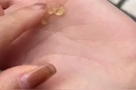 天上下起“果冻雨”？是真的！网友惊呆：这不是“奶茶脆波波”么图片