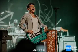 海口增开至三亚动车，方便歌迷出行图片