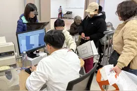上海阿婆回家团聚，大过年却住院开刀！这种情况要注意，多是老年人图片