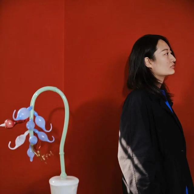 《对话/Dialogue》	，上海巴黎双城光冕两生花