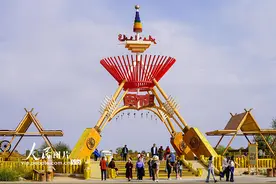 新疆尉犁：畅游罗布人村寨 感受大漠风情图片